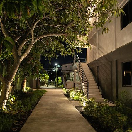 The Palms Villa Belize City Eksteriør bilde
